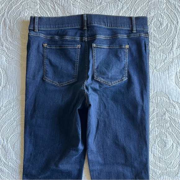 SPANX - Flare Jeans - Midnight Shade - Picture 9 of 11